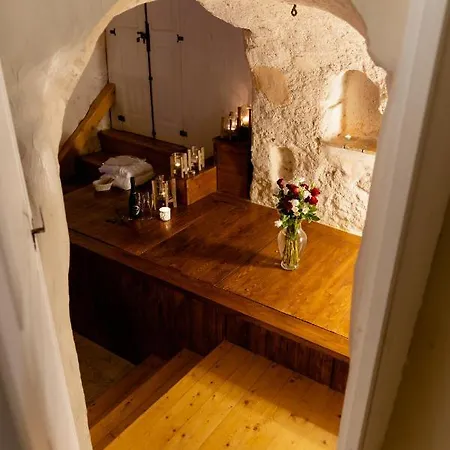 Thymus Nei Sassi Guest house 4*