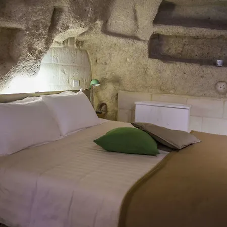 泰姆斯内萨斯旅馆 马泰拉