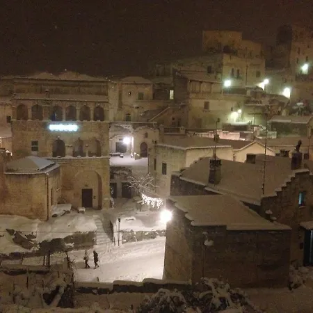 Thymus Nei Sassi 4* Matera