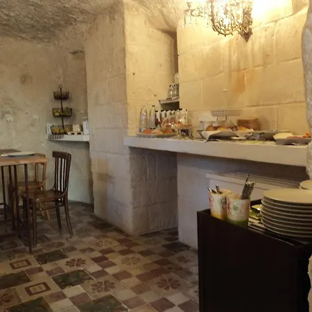 泰姆斯内萨斯旅馆 4*