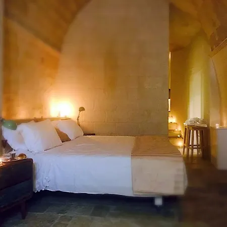 泰姆斯内萨斯旅馆 马泰拉